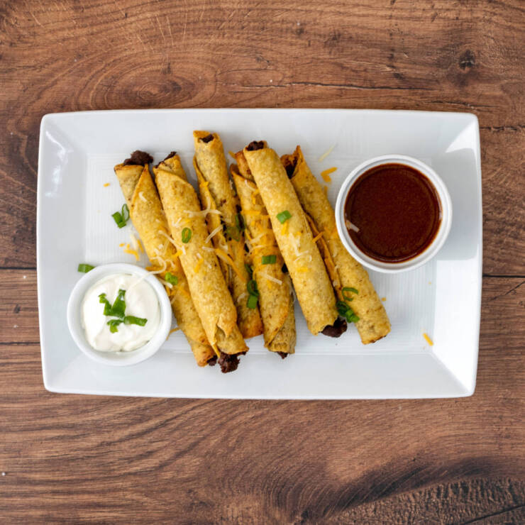 TAQUITOS DE CARNE