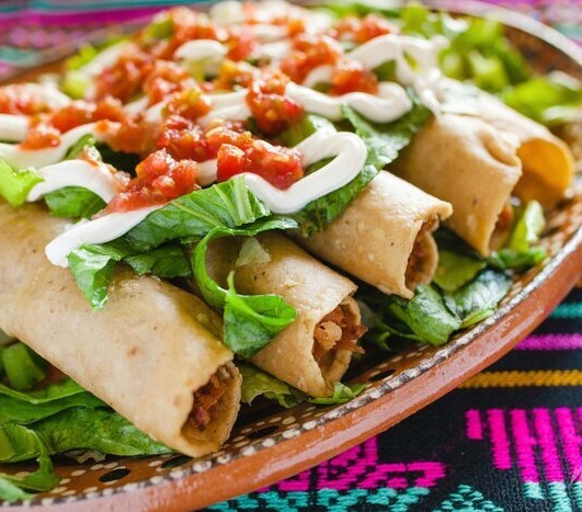 FLAUTAS DE CARNE